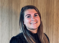 Profile picture for user Loes van den Bekerom